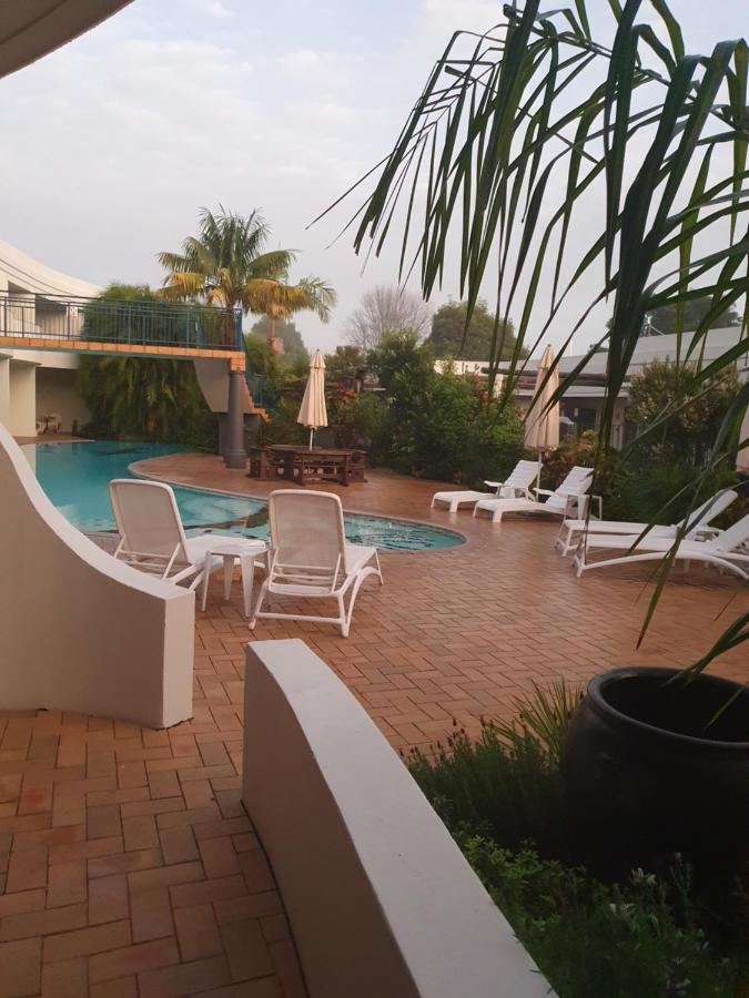 Breakers Motel Whangamata Zewnętrze zdjęcie