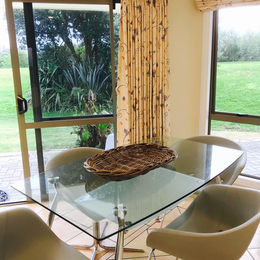Breakers Motel Whangamata Zewnętrze zdjęcie