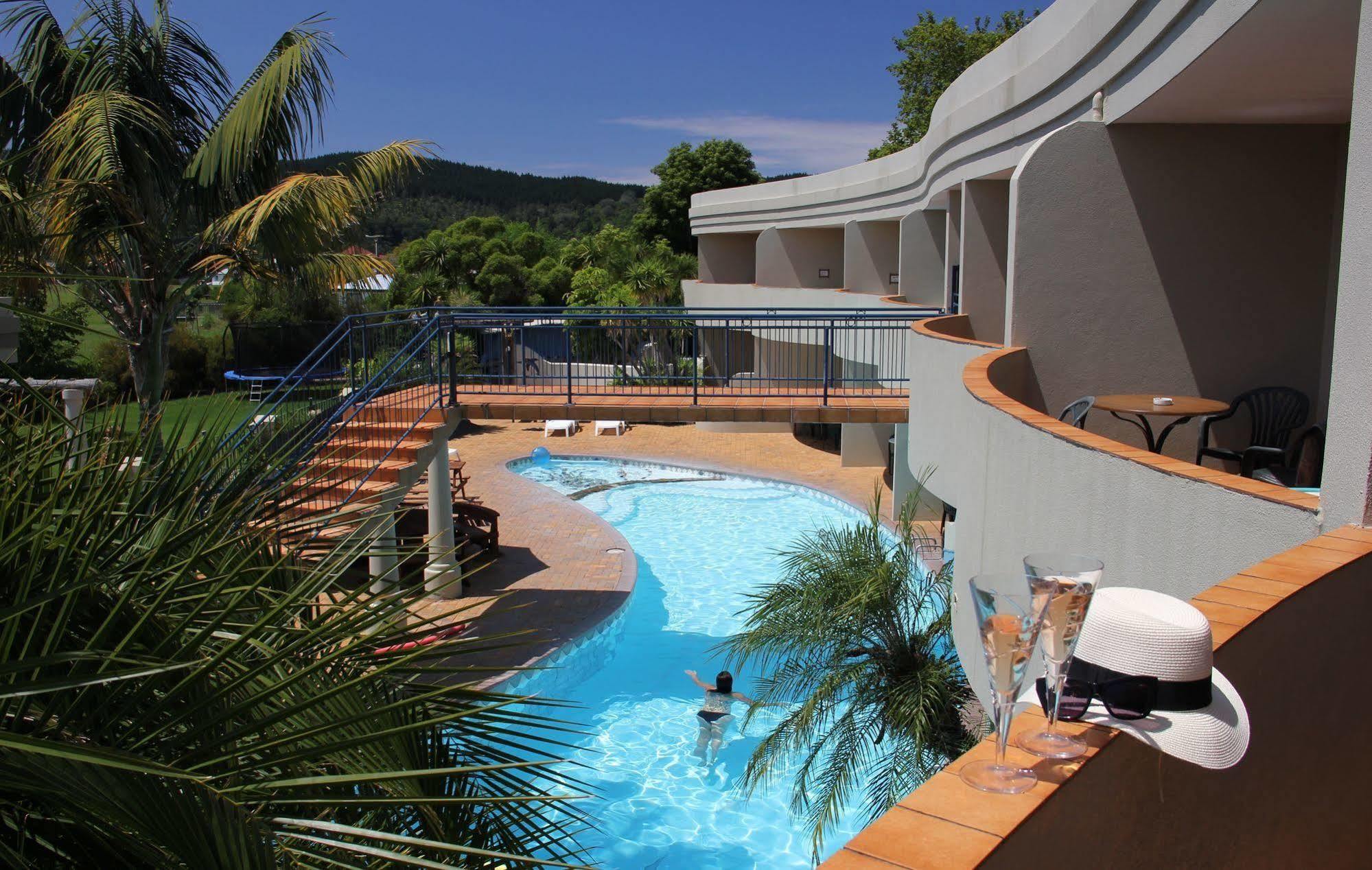 Breakers Motel Whangamata Zewnętrze zdjęcie